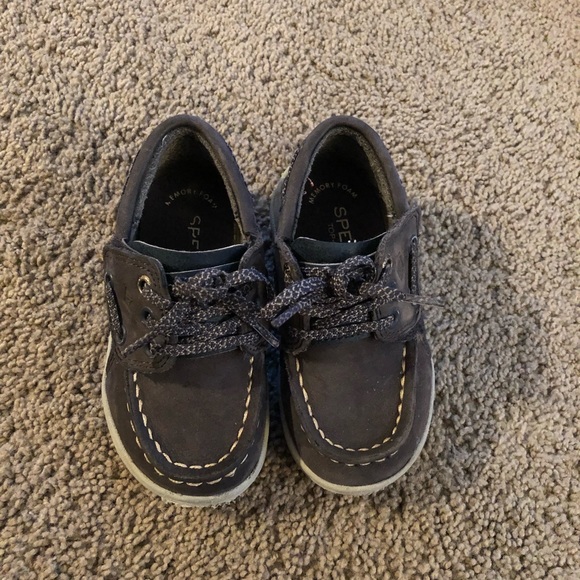 Sperry size 6.5 - Picture 1 of 1